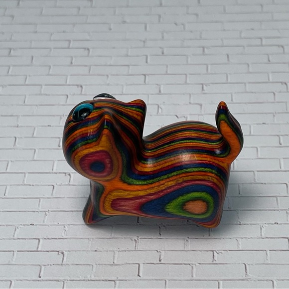 Multicolor wood cat carving - Picture 6 of 12